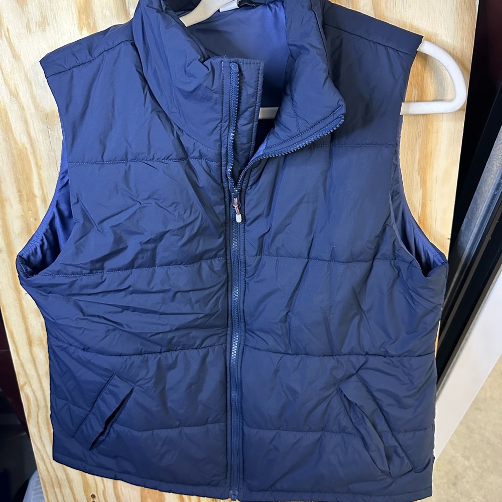 REI Co-Op Men's Navy Blue Puffer Vest